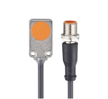 Индуктивный датчик IQ2002